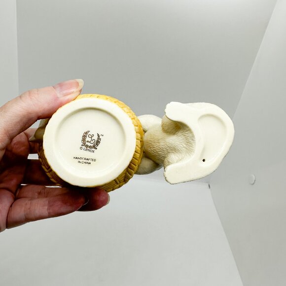 NIB Lenox Cat Easter Bunny Basket Eggs 24K Gold Sweet Wonder Ivory Chocolate - Picture 7 of 8